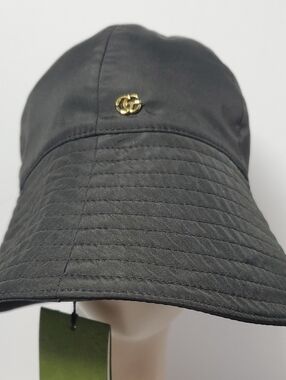 Authentic Gucci Black Bucket Hat with Gold GG Accent With COA